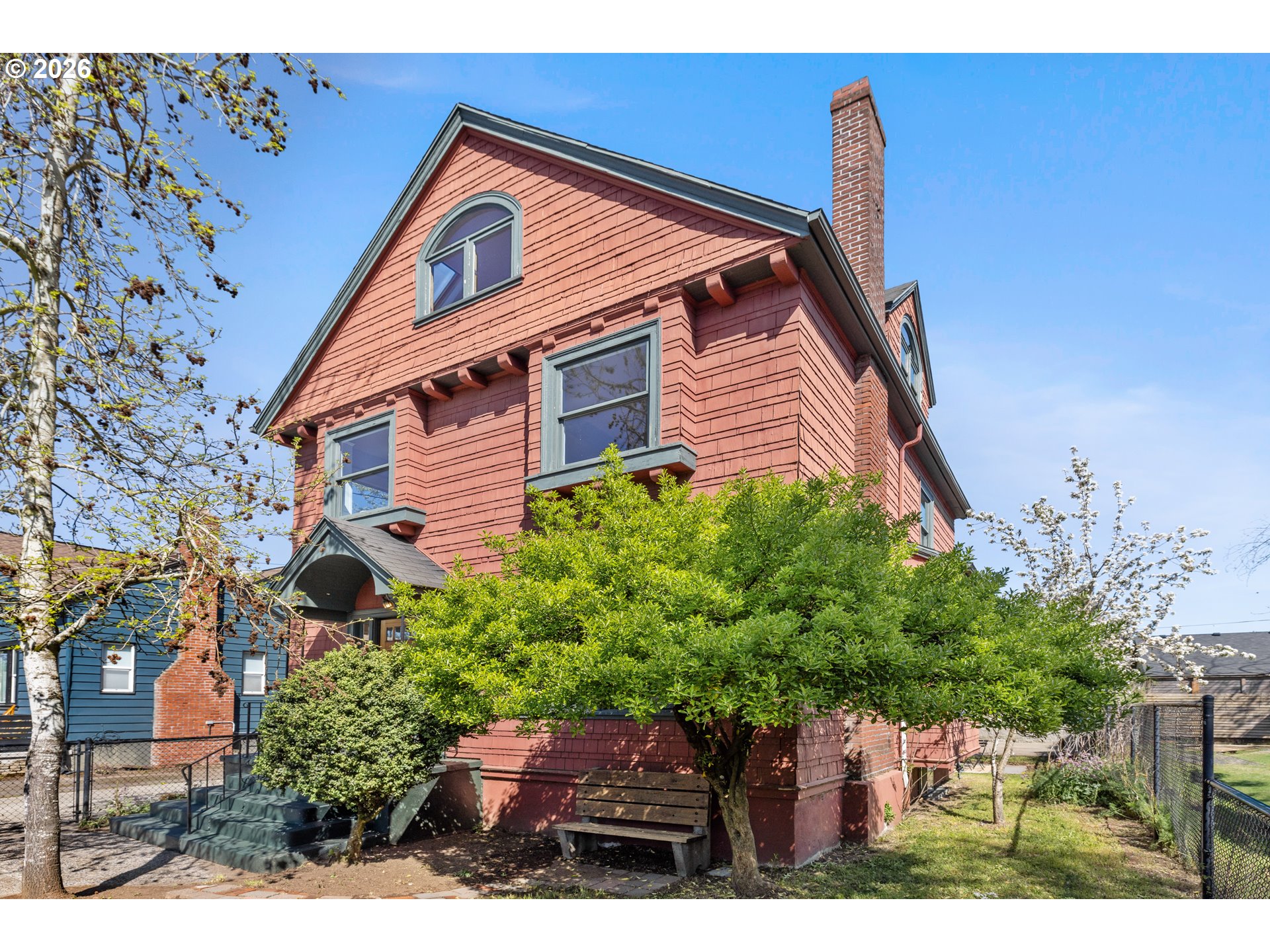 5116 Northeast 15th Avenue Portland, OR 97211 - Photo 2 of 47