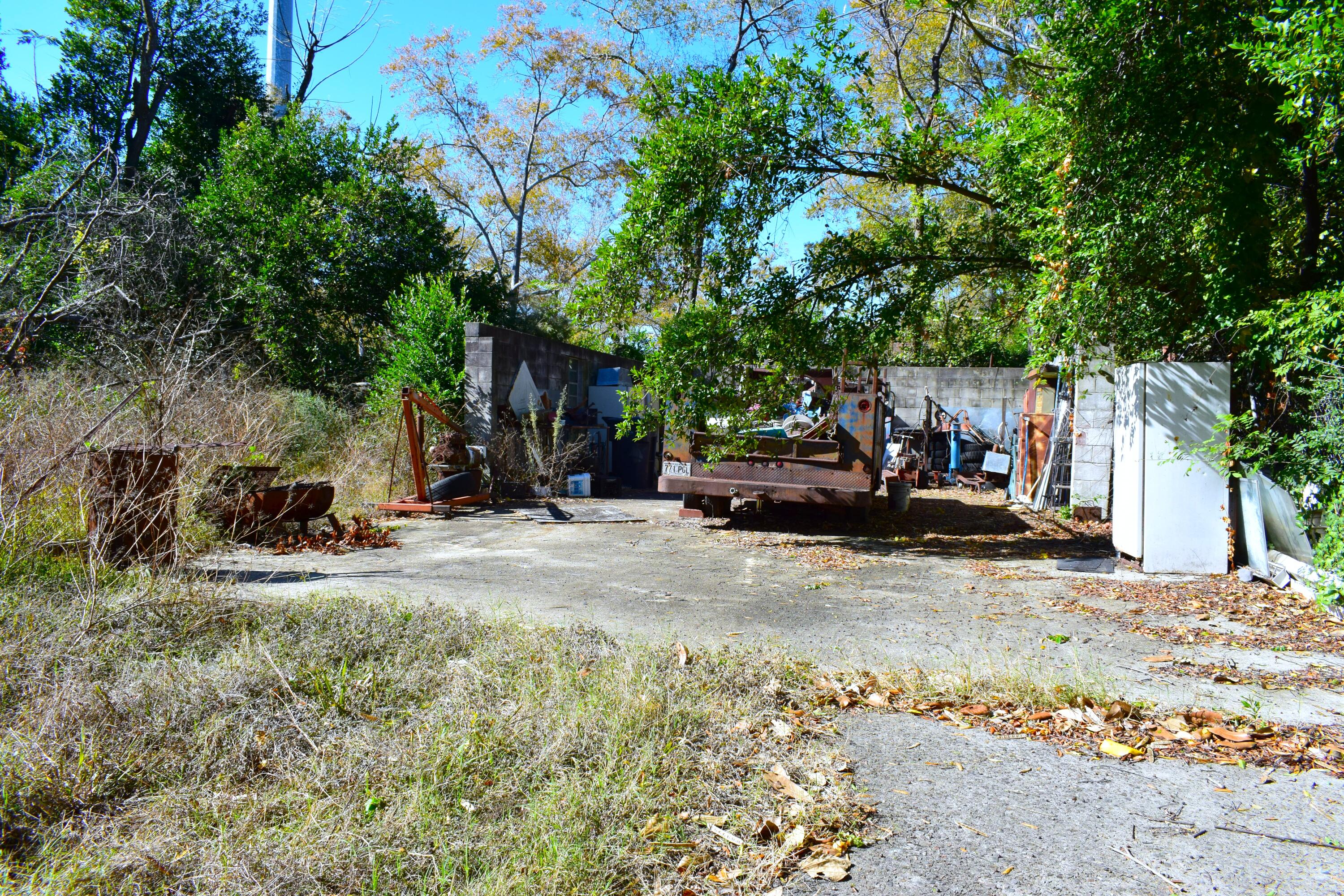 1437 Troupe Street Augusta, GA 30904 - Photo 5 of 17 DSC_0053