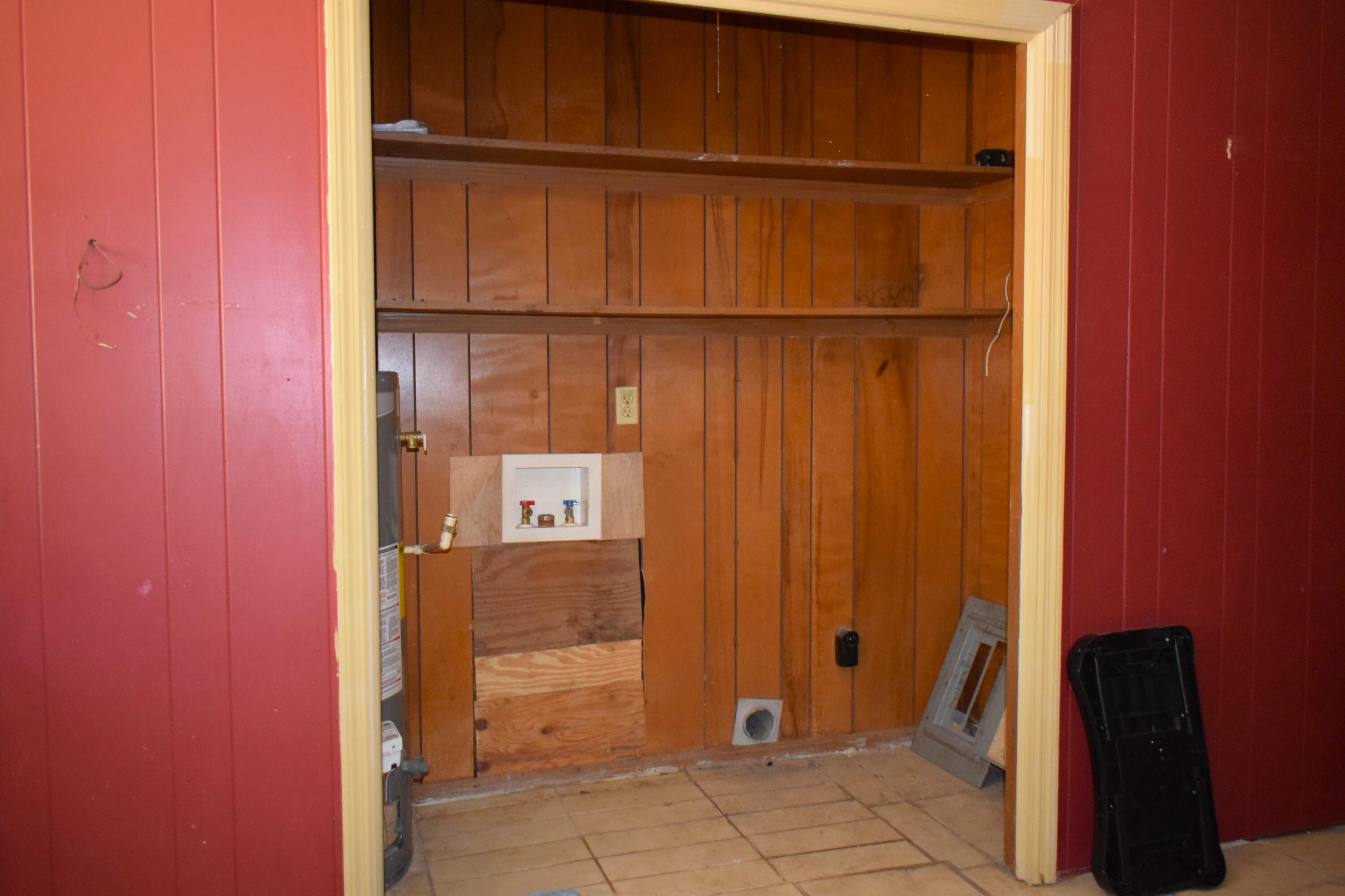 1437 Troupe Street Augusta, GA 30904 - Photo 8 of 17 DSC_0057