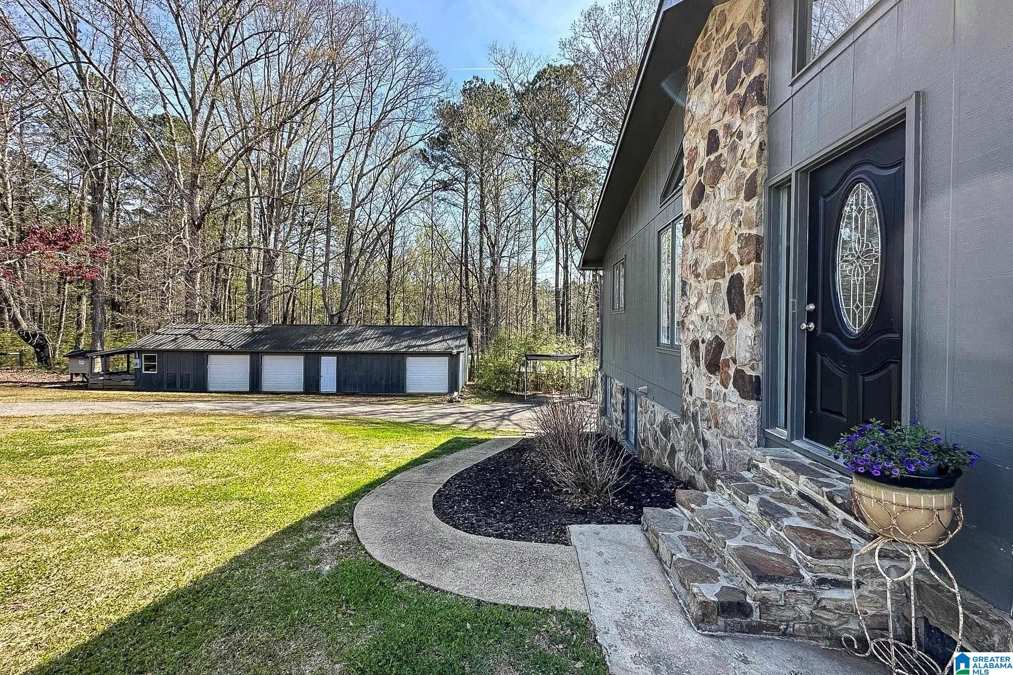 1754 Choccolocco Road Anniston, AL 36207 - Photo 18 of 63