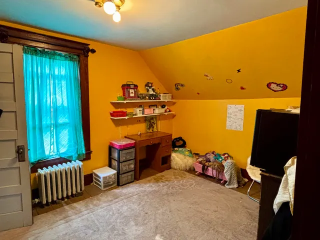 $240,000 | 374 Caswell Avenue, Derby, VT 05830