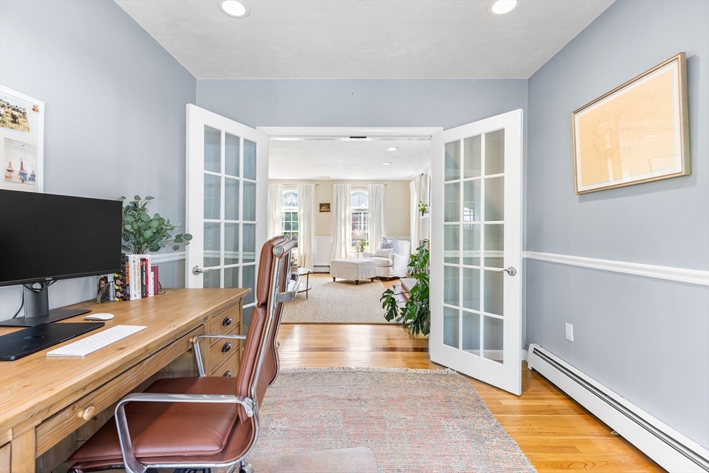 38 Thoreau Circle Beverly, MA 01915 - Photo 13 of 41