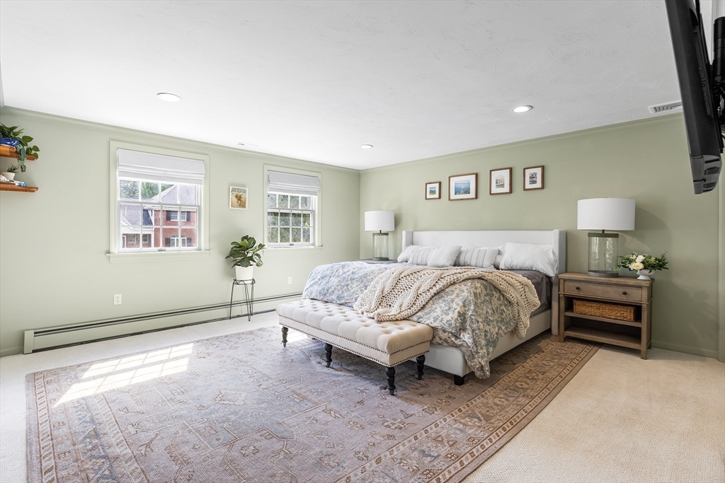 38 Thoreau Circle Beverly, MA 01915 - Photo 15 of 41