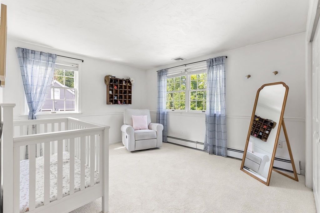 38 Thoreau Circle Beverly, MA 01915 - Photo 17 of 41