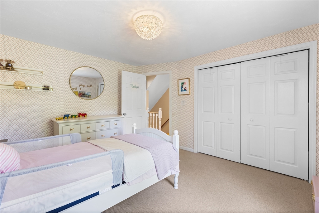 38 Thoreau Circle Beverly, MA 01915 - Photo 20 of 41