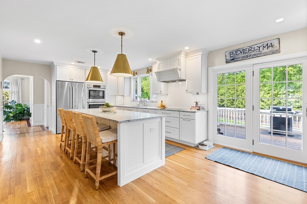 38 Thoreau Circle Beverly, MA 01915 - Photo 2 of 41