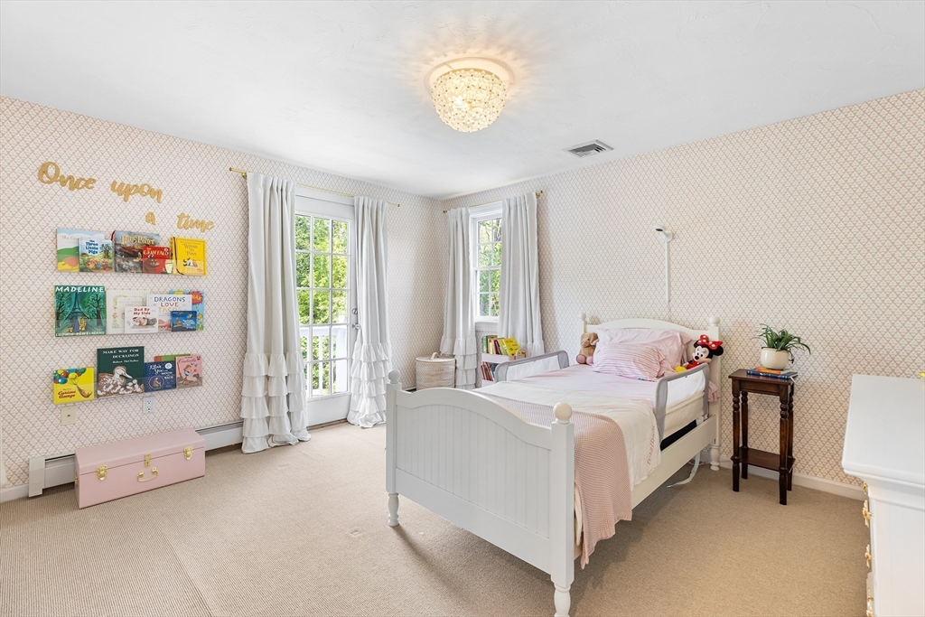 38 Thoreau Circle Beverly, MA 01915 - Photo 21 of 41