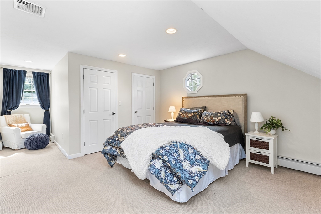 38 Thoreau Circle Beverly, MA 01915 - Photo 22 of 41