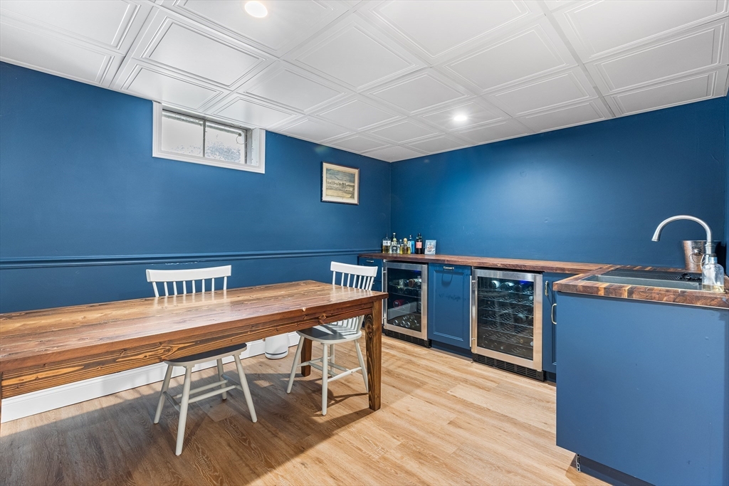 38 Thoreau Circle Beverly, MA 01915 - Photo 28 of 41