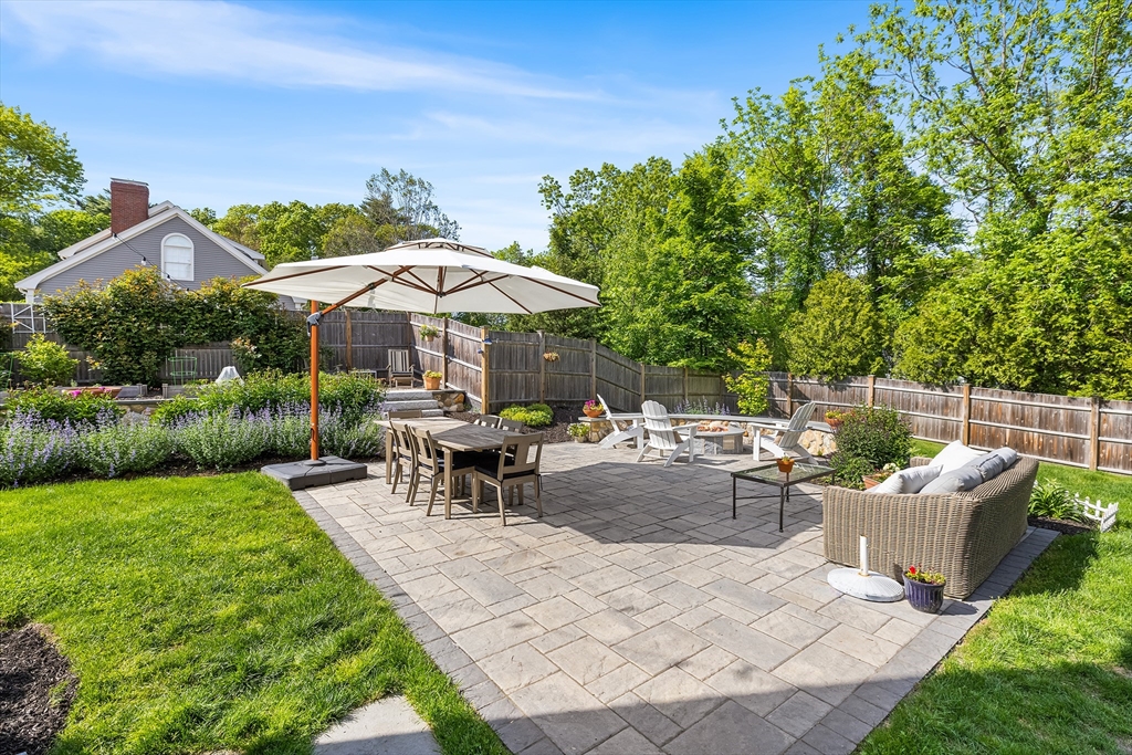 38 Thoreau Circle Beverly, MA 01915 - Photo 36 of 41