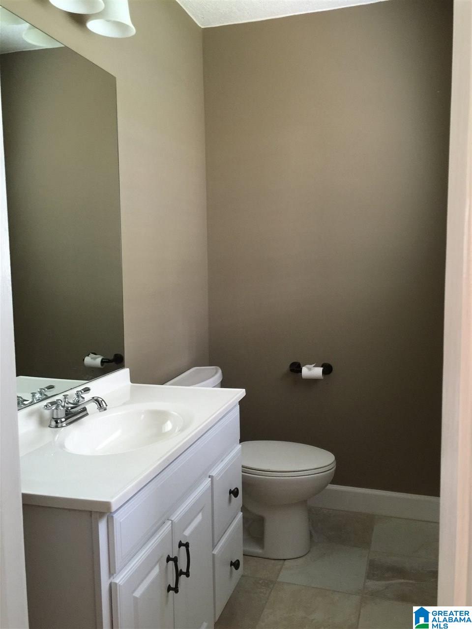 225 Odum Road Gardendale, AL 35071 - Photo 13 of 17