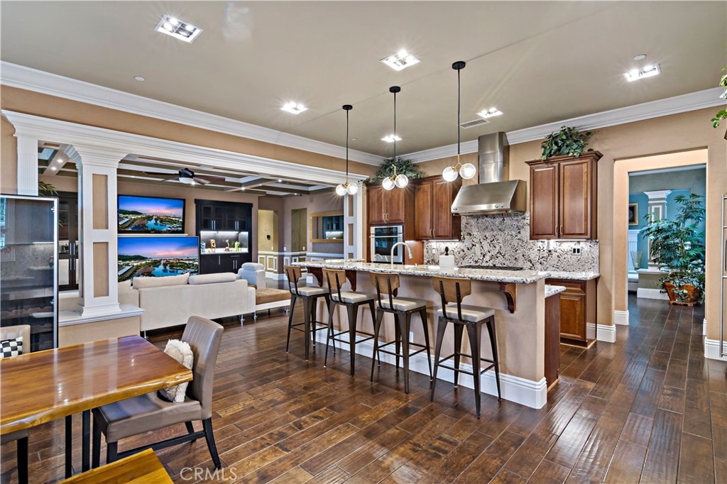 689 Crystal Mountain Circle Riverside, CA 92506 - Photo 21 of 74 Kitchen