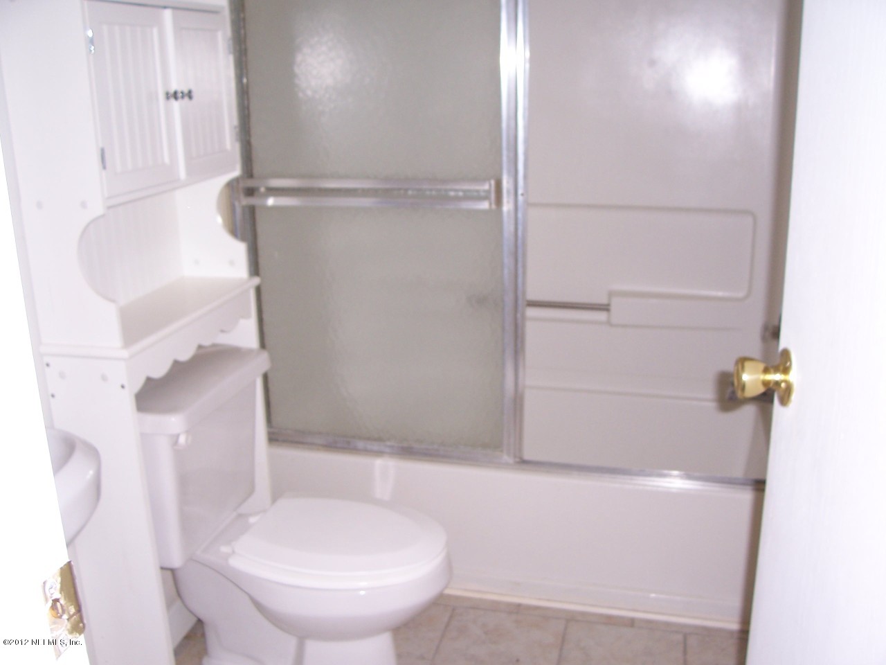 5671 Chugah Street Keystone Heights, FL 32656 - Photo 10 of 21 a bathroom with a sink and toilet