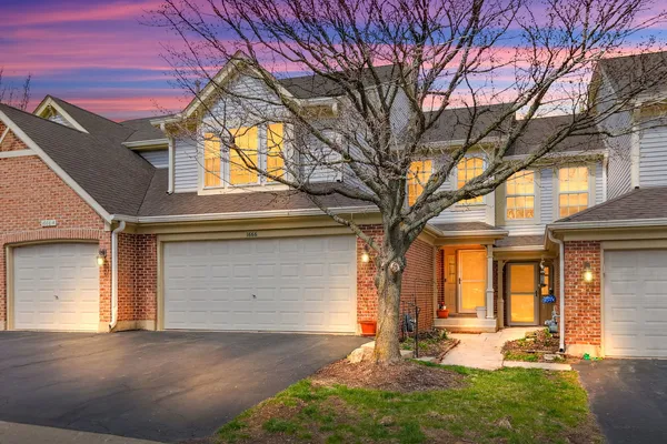 $310,000 | 1666 Penn Court, Crystal Lake, IL 60014