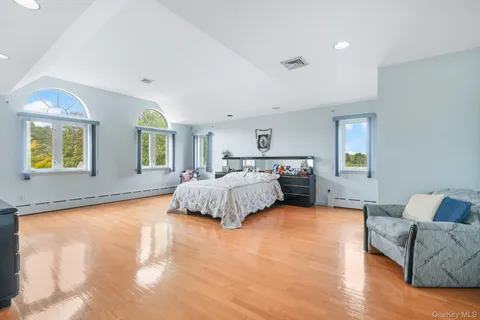 $1,500,000 | 47 Westchester View Lane, White Plains, NY 10607