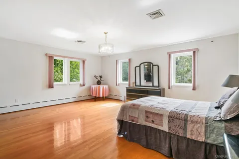 $1,500,000 | 47 Westchester View Lane, White Plains, NY 10607