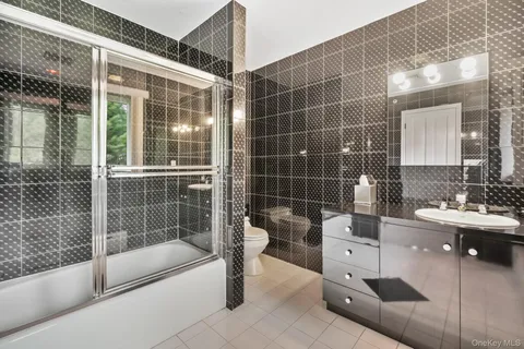 $1,500,000 | 47 Westchester View Lane, White Plains, NY 10607