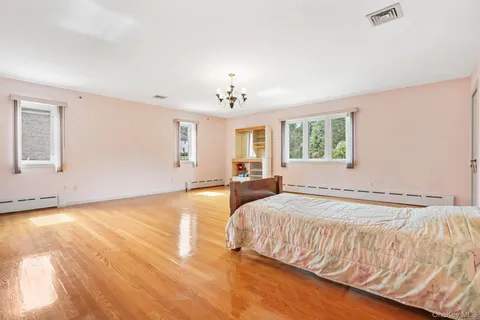 $1,500,000 | 47 Westchester View Lane, White Plains, NY 10607