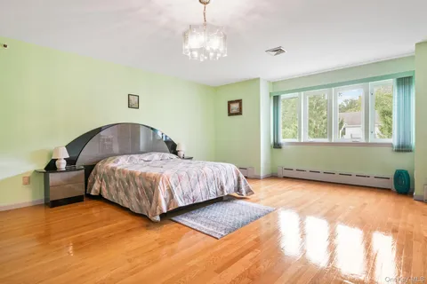 $1,500,000 | 47 Westchester View Lane, White Plains, NY 10607