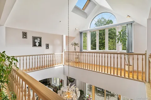 $1,500,000 | 47 Westchester View Lane, White Plains, NY 10607