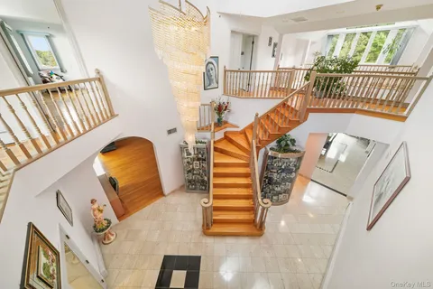 $1,500,000 | 47 Westchester View Lane, White Plains, NY 10607