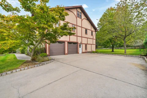 $1,500,000 | 47 Westchester View Lane, White Plains, NY 10607