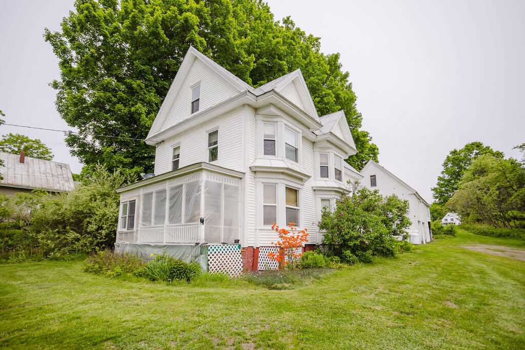 77 Main Street New Sharon, ME 04955 - Photo 4 of 70 taylor-kaminsky-photo-4