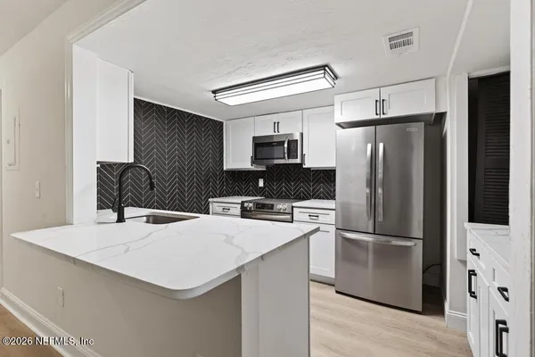 $274,800 | 2866 Wonderwood Lane, Jacksonville, FL 32233