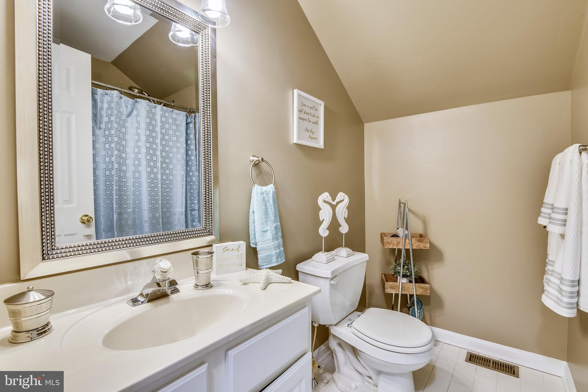 3946 Cove Road Edgewater, MD 21037 - Photo 32 of 52 HALL FULL BATH