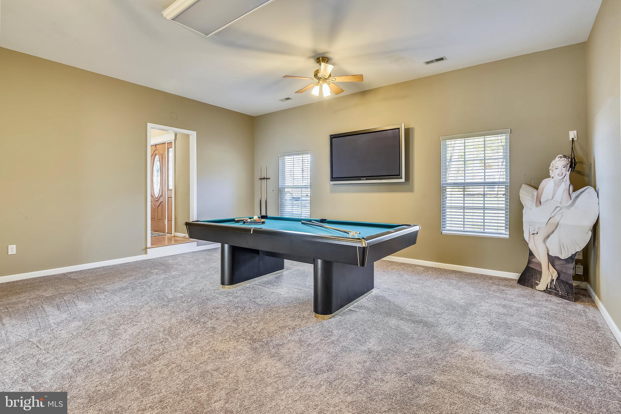3946 Cove Road Edgewater, MD 21037 - Photo 10 of 52 FANTASTIC RECREATION ROOM