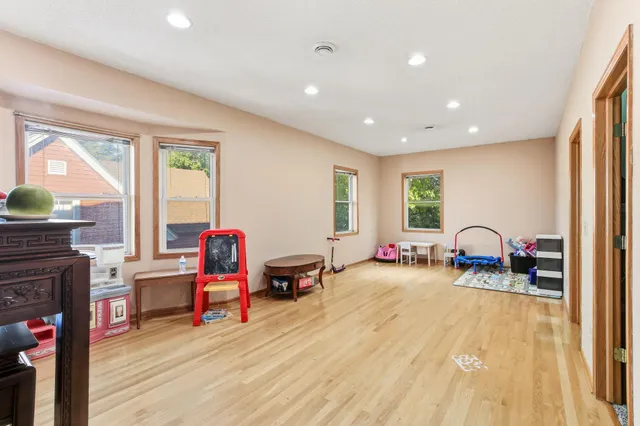 $365,000 | 846 Sherburne Avenue, St. Paul, MN 55104