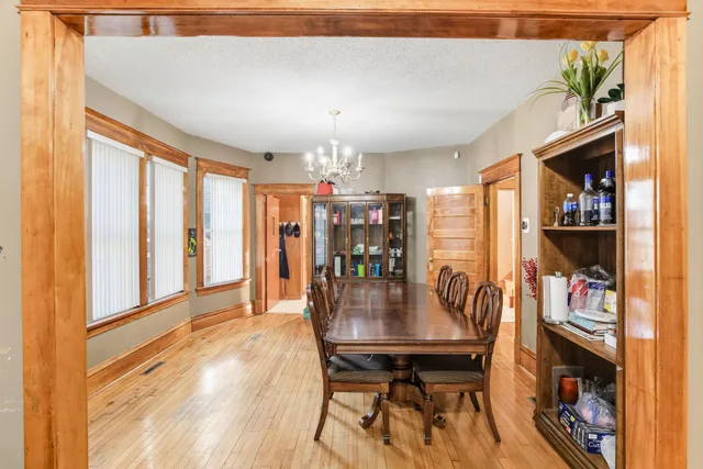 $365,000 | 846 Sherburne Avenue, St. Paul, MN 55104