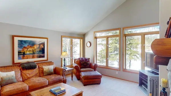 $1,790,000 | 745 Fairway Circle, Unit 745, Mammoth Lakes, CA 93546