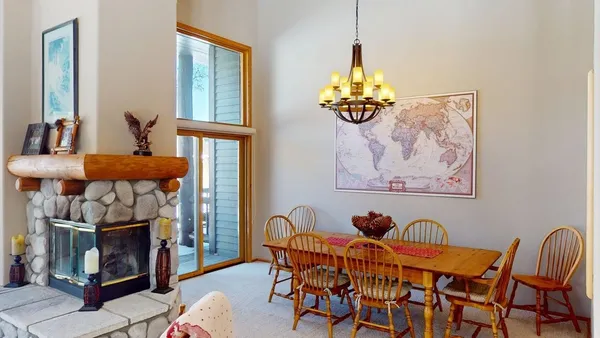 $1,790,000 | 745 Fairway Circle, Unit 745, Mammoth Lakes, CA 93546