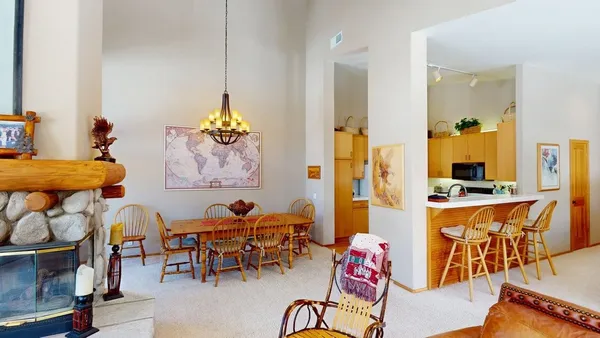 $1,790,000 | 745 Fairway Circle, Unit 745, Mammoth Lakes, CA 93546