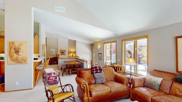 $1,790,000 | 745 Fairway Circle, Unit 745, Mammoth Lakes, CA 93546