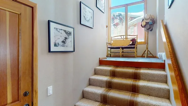 $1,790,000 | 745 Fairway Circle, Unit 745, Mammoth Lakes, CA 93546