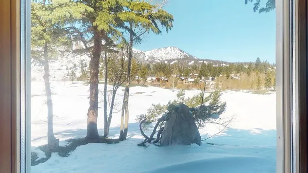 $1,790,000 | 745 Fairway Circle, Unit 745, Mammoth Lakes, CA 93546