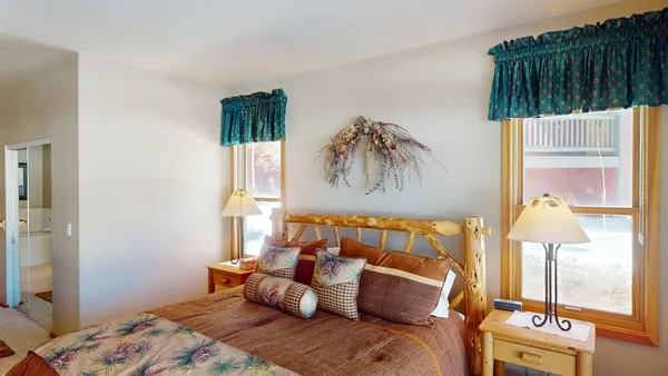 $1,790,000 | 745 Fairway Circle, Unit 745, Mammoth Lakes, CA 93546