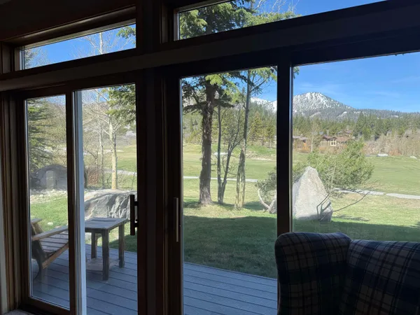 $1,790,000 | 745 Fairway Circle, Unit 745, Mammoth Lakes, CA 93546