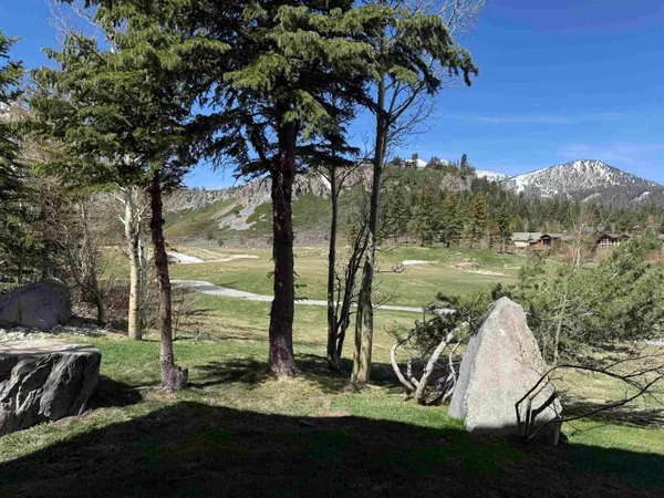 $1,790,000 | 745 Fairway Circle, Unit 745, Mammoth Lakes, CA 93546