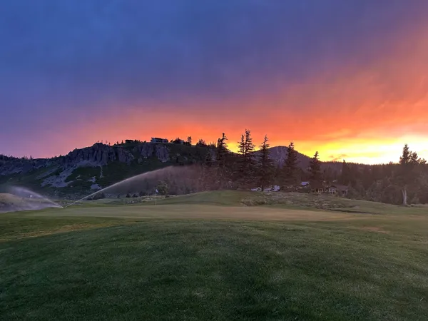 $1,790,000 | 745 Fairway Circle, Unit 745, Mammoth Lakes, CA 93546