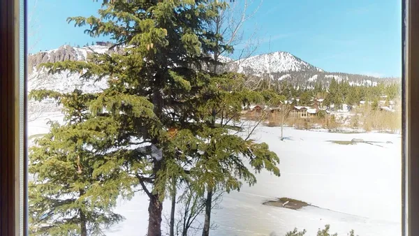 $1,790,000 | 745 Fairway Circle, Unit 745, Mammoth Lakes, CA 93546