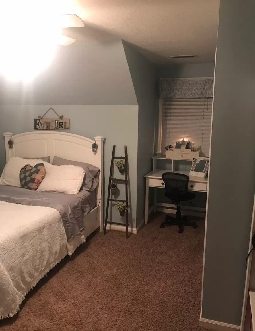 1701 Carter Road Decherd, TN 37324 - Photo 16 of 25 This is the 11x13 bedroom 3 with a wonderful nook.