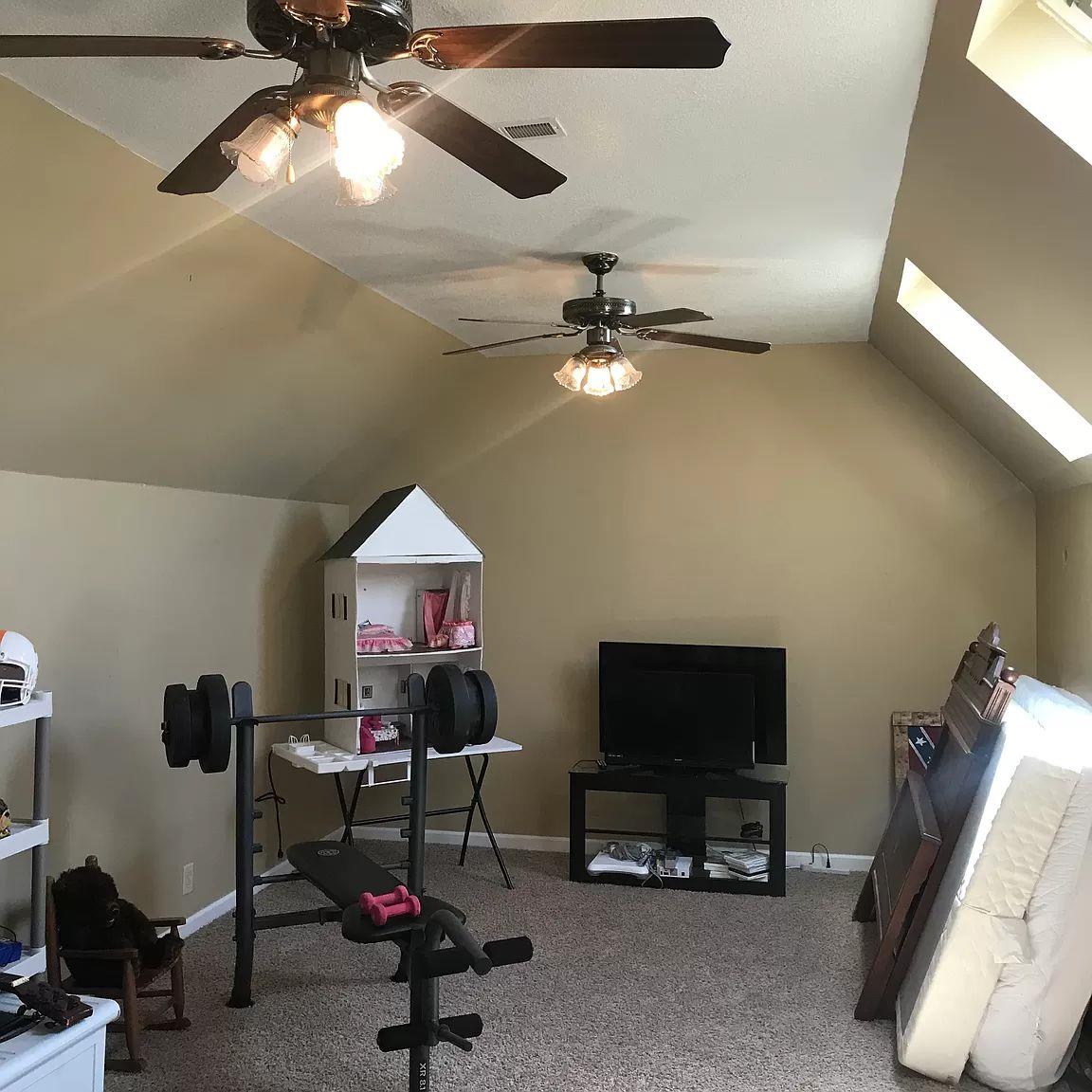 1701 Carter Road Decherd, TN 37324 - Photo 21 of 25 This is the 21x12 bonus room with skylights. You could also use it as a home office.
