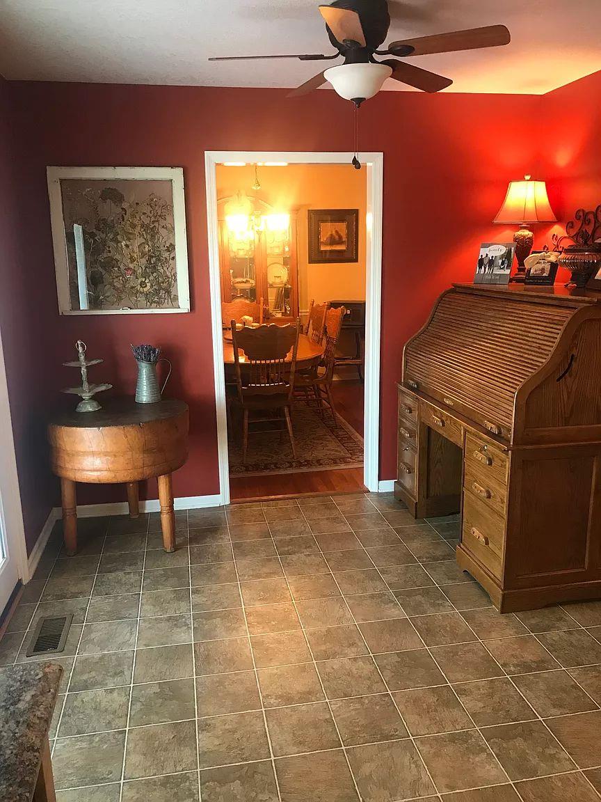 1701 Carter Road Decherd, TN 37324 - Photo 7 of 25 Plenty of room for a large dining table for casual dining. Access to the deck from the kitchen too.