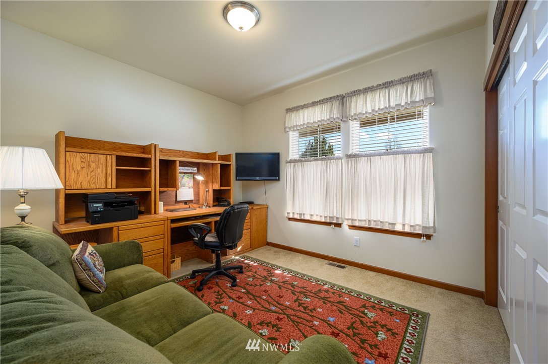 981 Chestnut Loop Mount Vernon, WA 98274 - Photo 19 of 40 Gallery Image 19