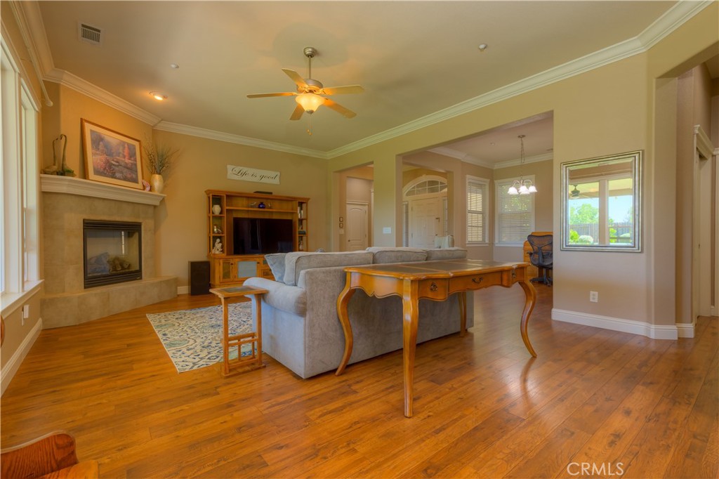 1935 Tarmac Road Redding, CA 96003 - Photo 8 of 56