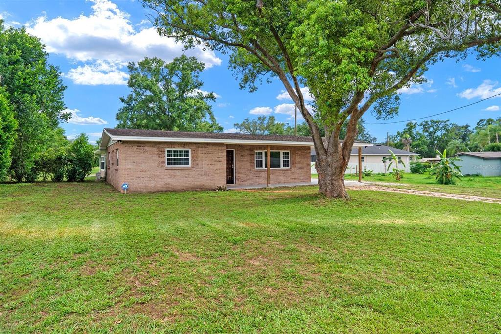 231 Morningside Loop Valrico, FL 33594 - Photo 7 of 26