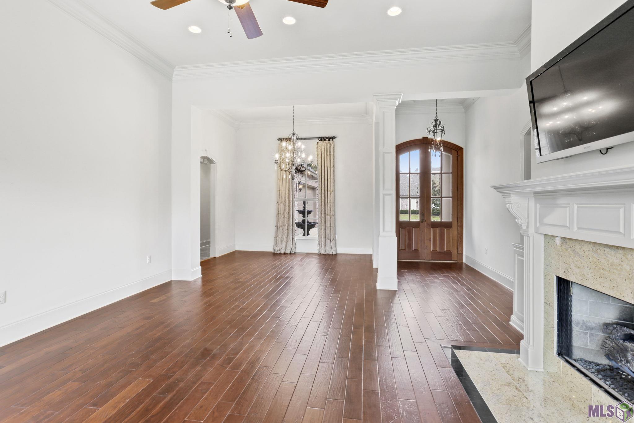 3306 Grand Way Avenue Baton Rouge, LA 70810 - Photo 4 of 27 Gallery Image 4